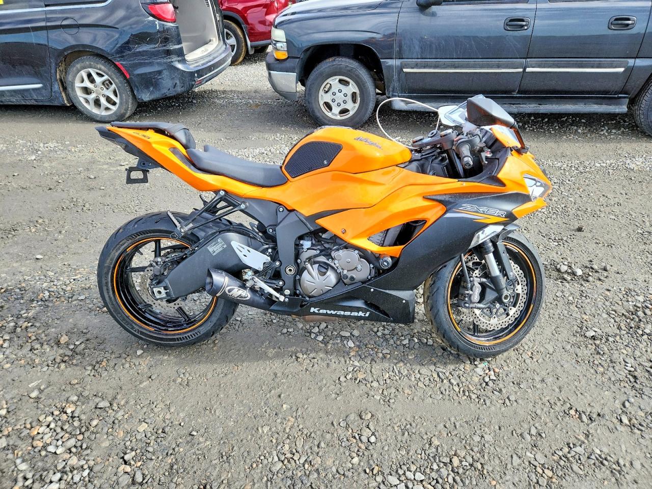 Salvage Kawasaki Ninja 600 Image