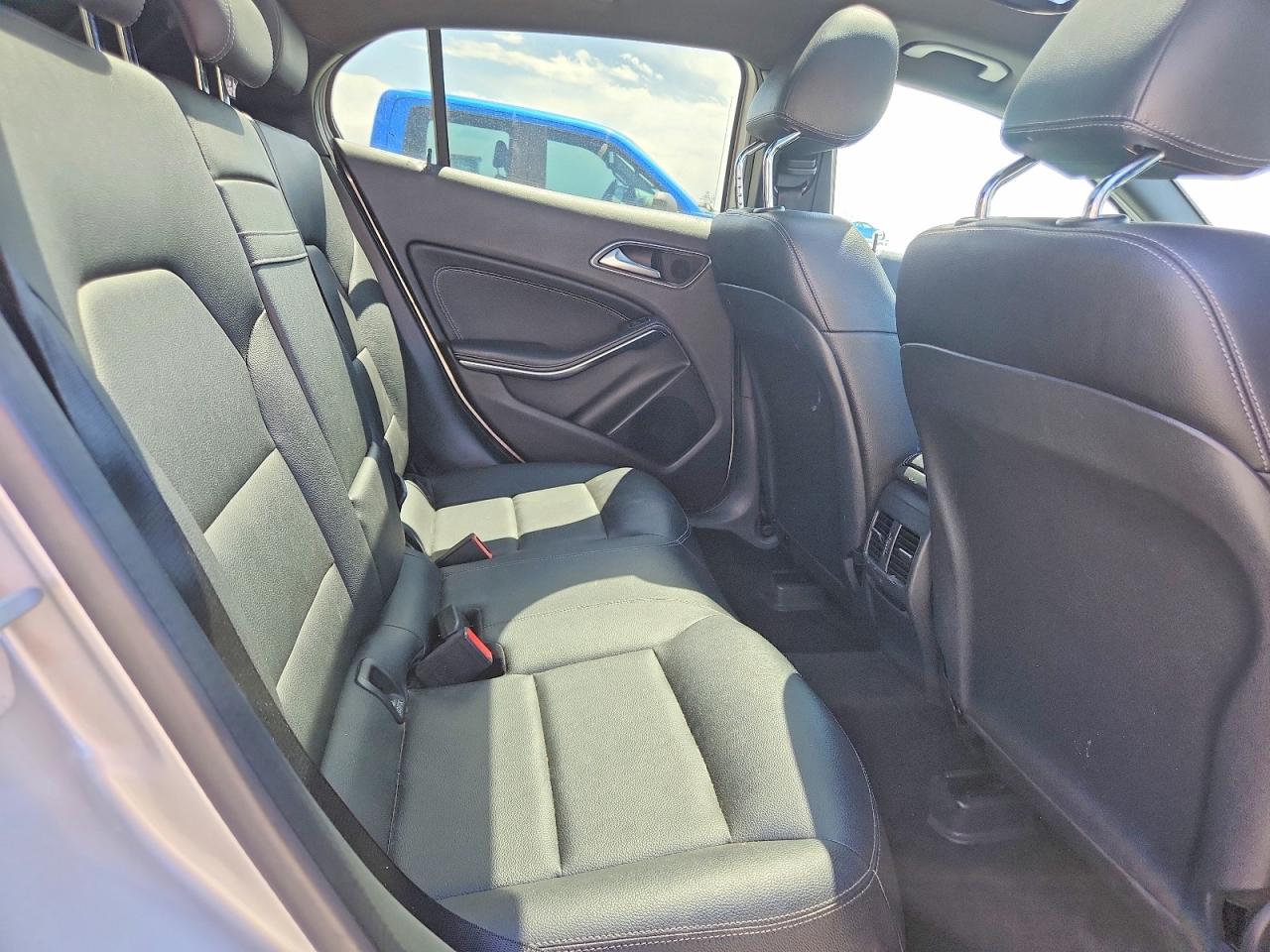 Mercedes-Benz GLA 250 4matic