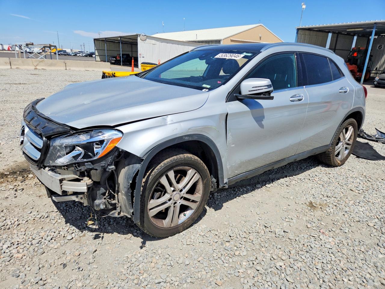 Salvage Mercedes-Benz GLA Image