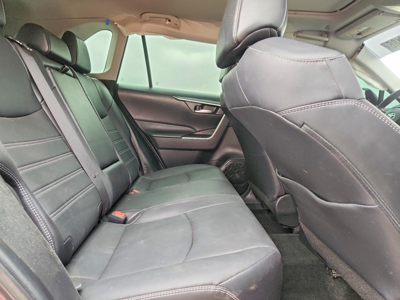Toyota RAV4 Xle Premium