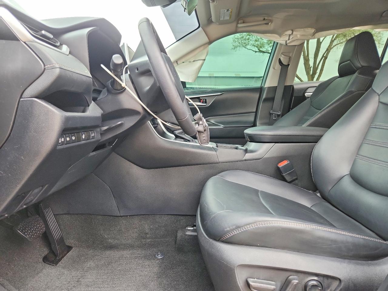 Toyota RAV4 Xle Premium