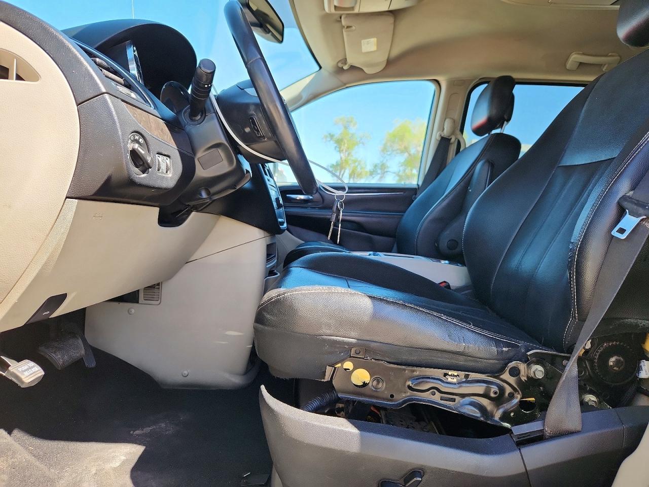 Chrysler Minivan Touring