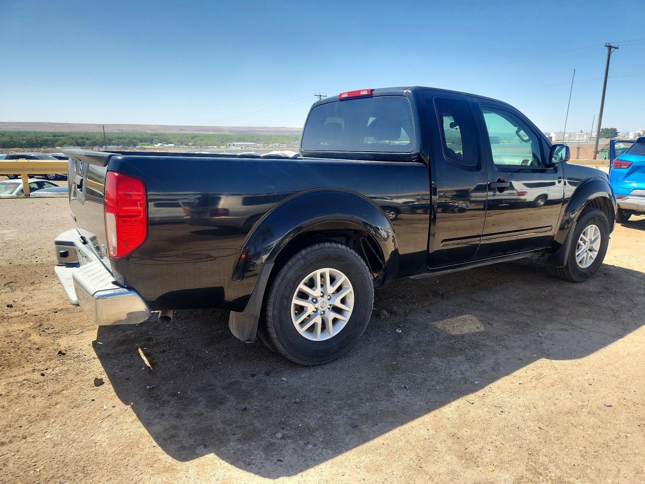 Nissan Frontier Sv