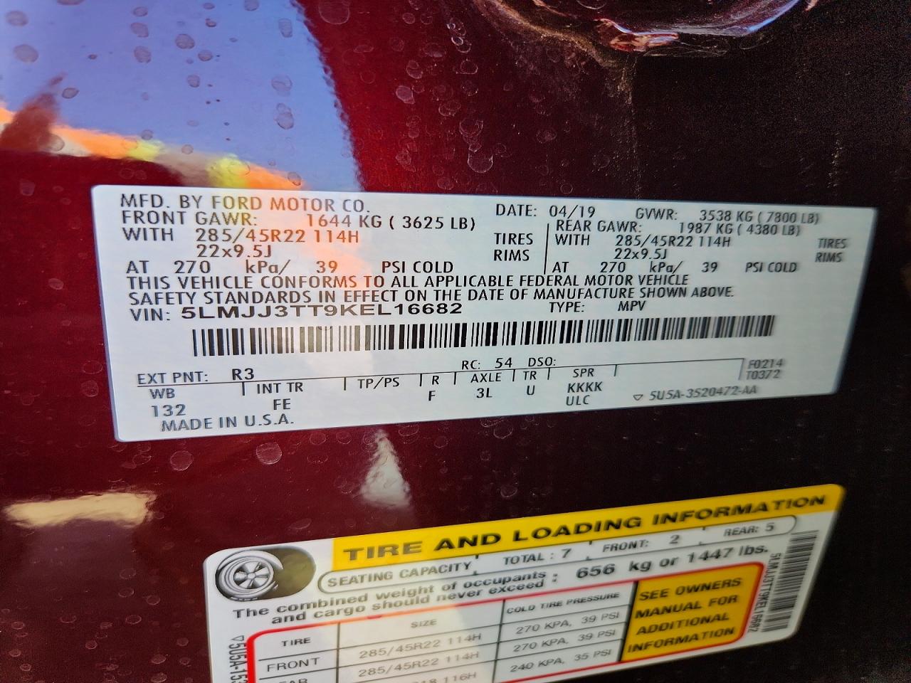 Lincoln Navigator L Black Label