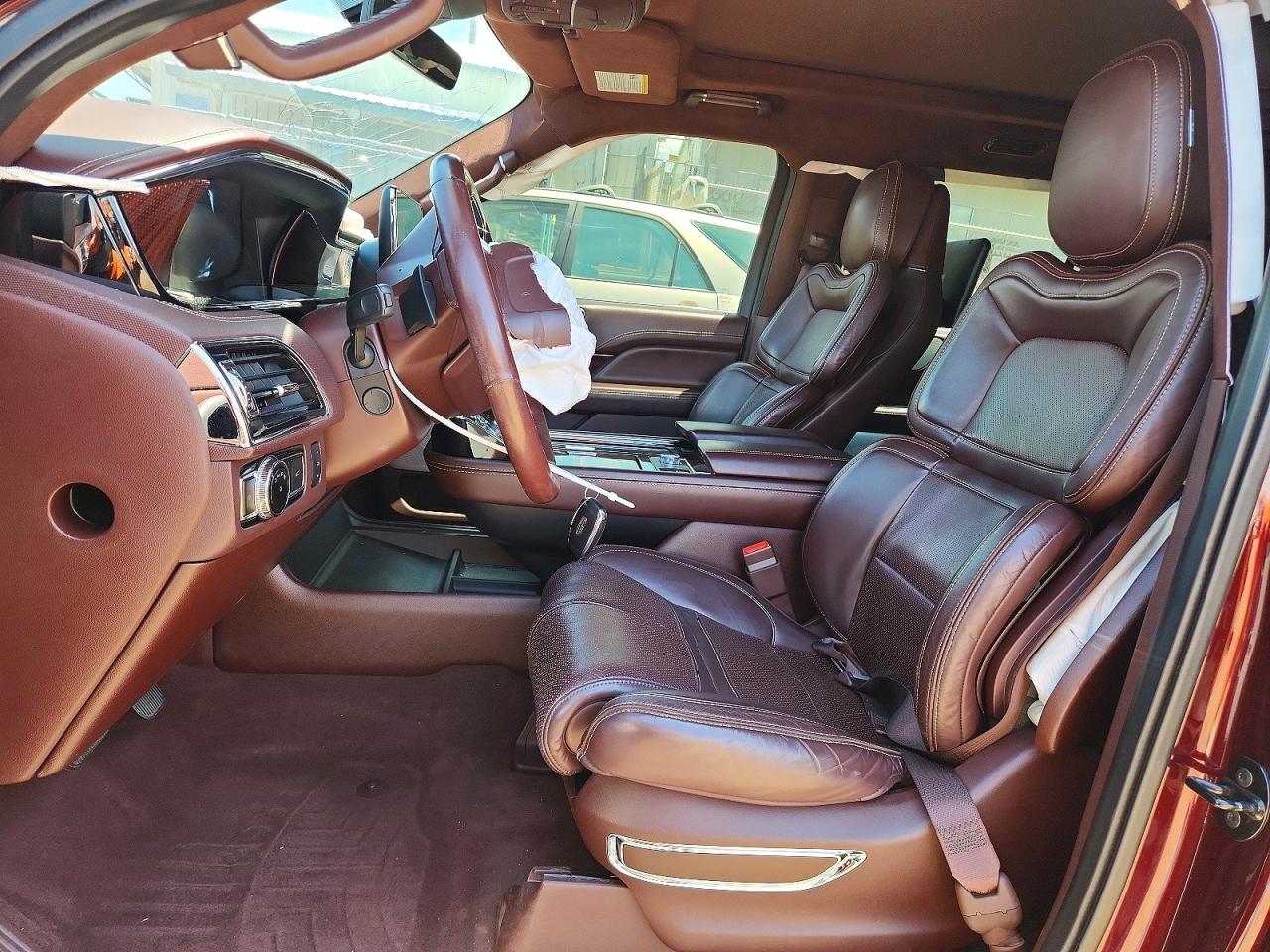 Lincoln Navigator L Black Label