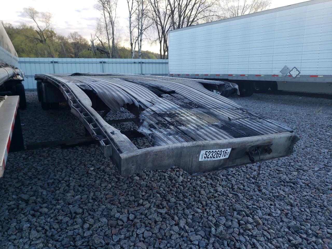 Salvage Benson International Trailers Image