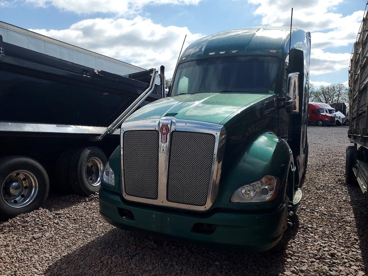 Kenworth Construction