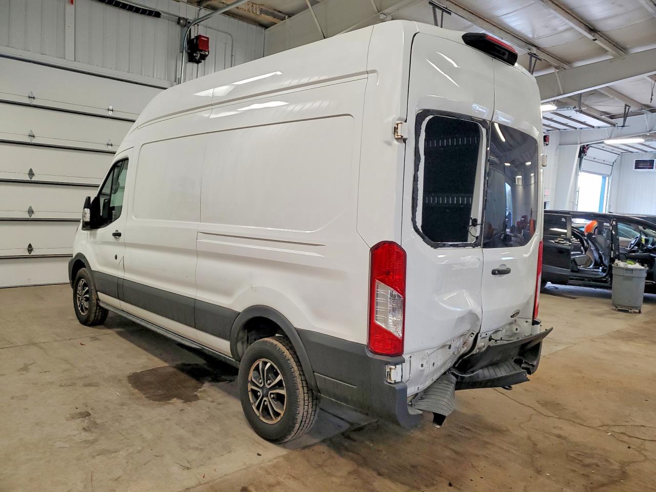 Ford Transit T-250