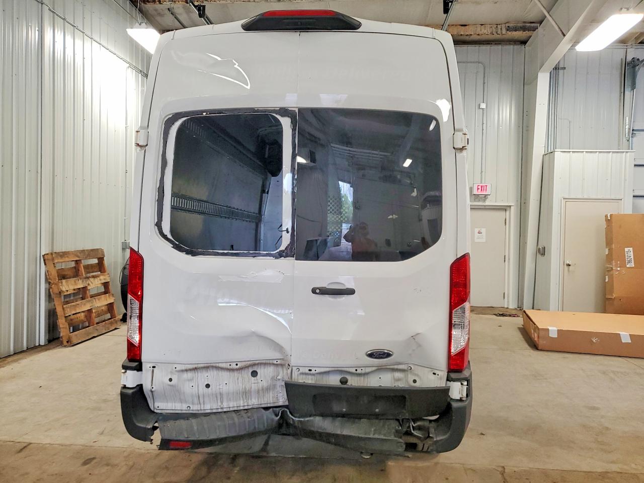 Ford Transit T-250
