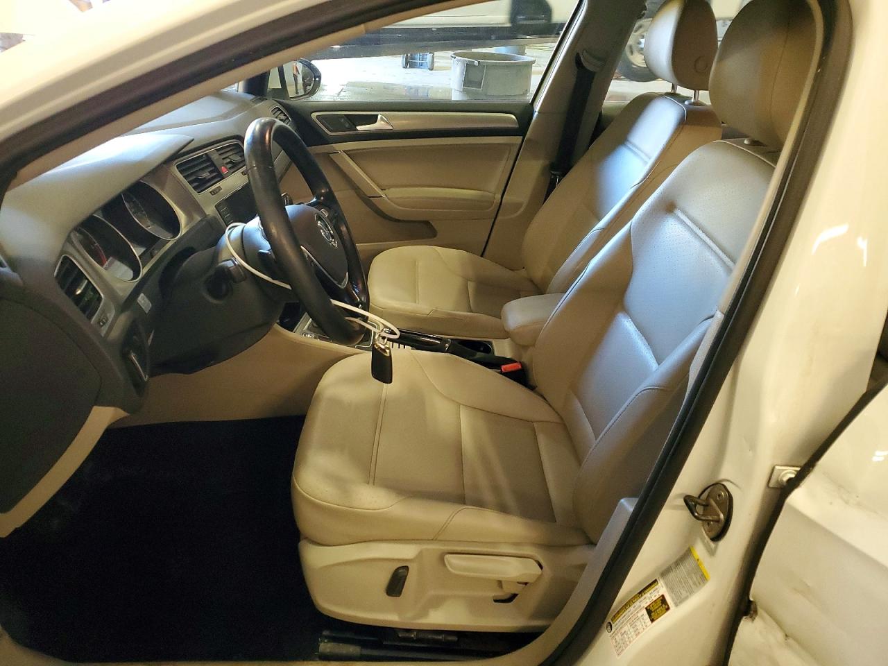Volkswagen Golf Tdi S