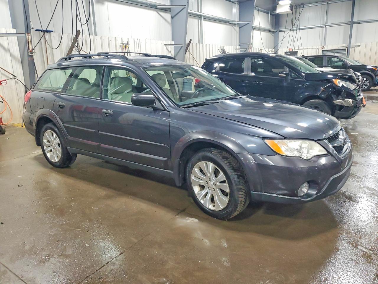 Subaru Outback 2.5i