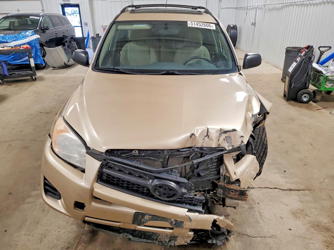 Toyota RAV4 Base