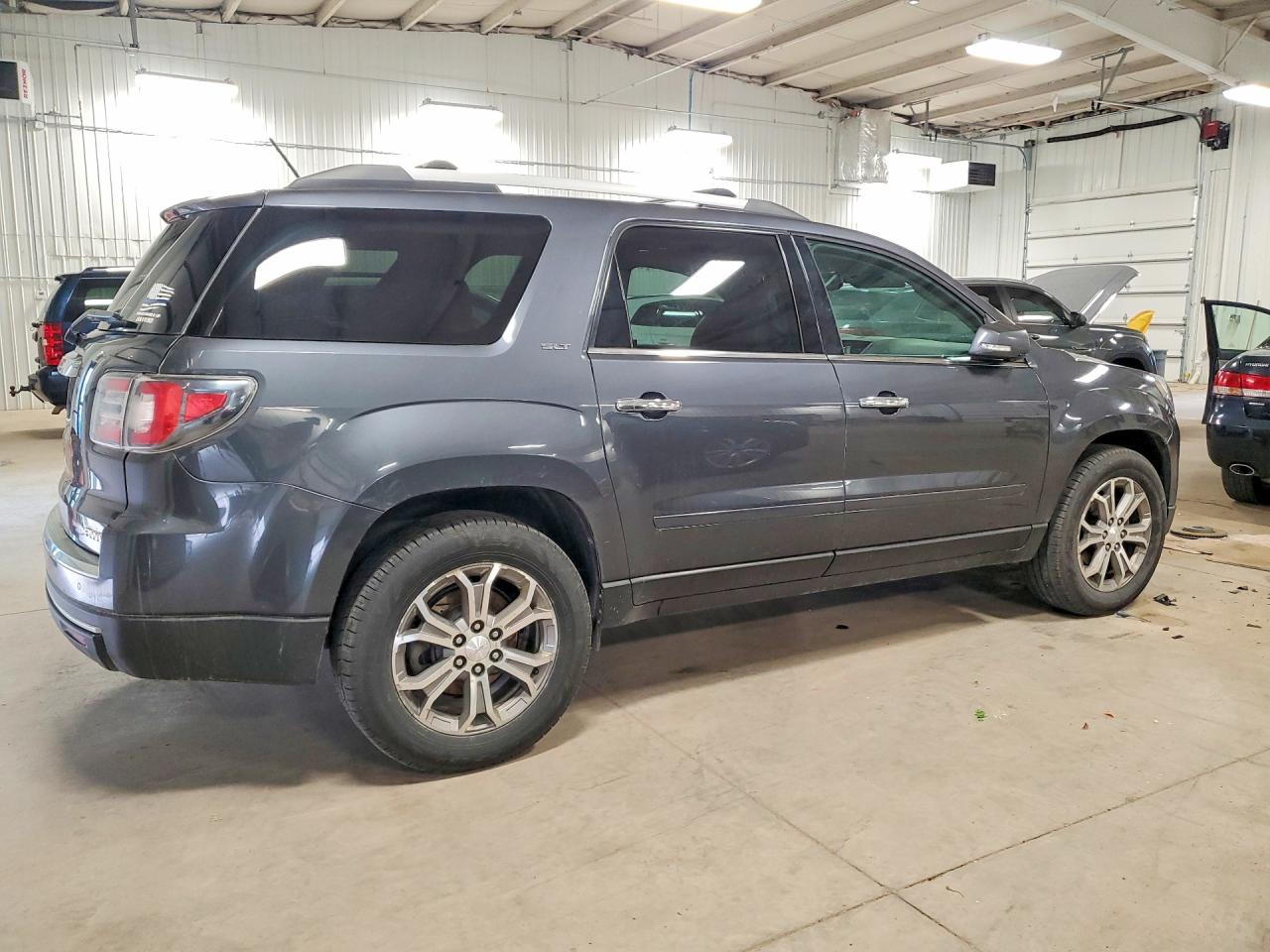 GMC Acadia Slt-2