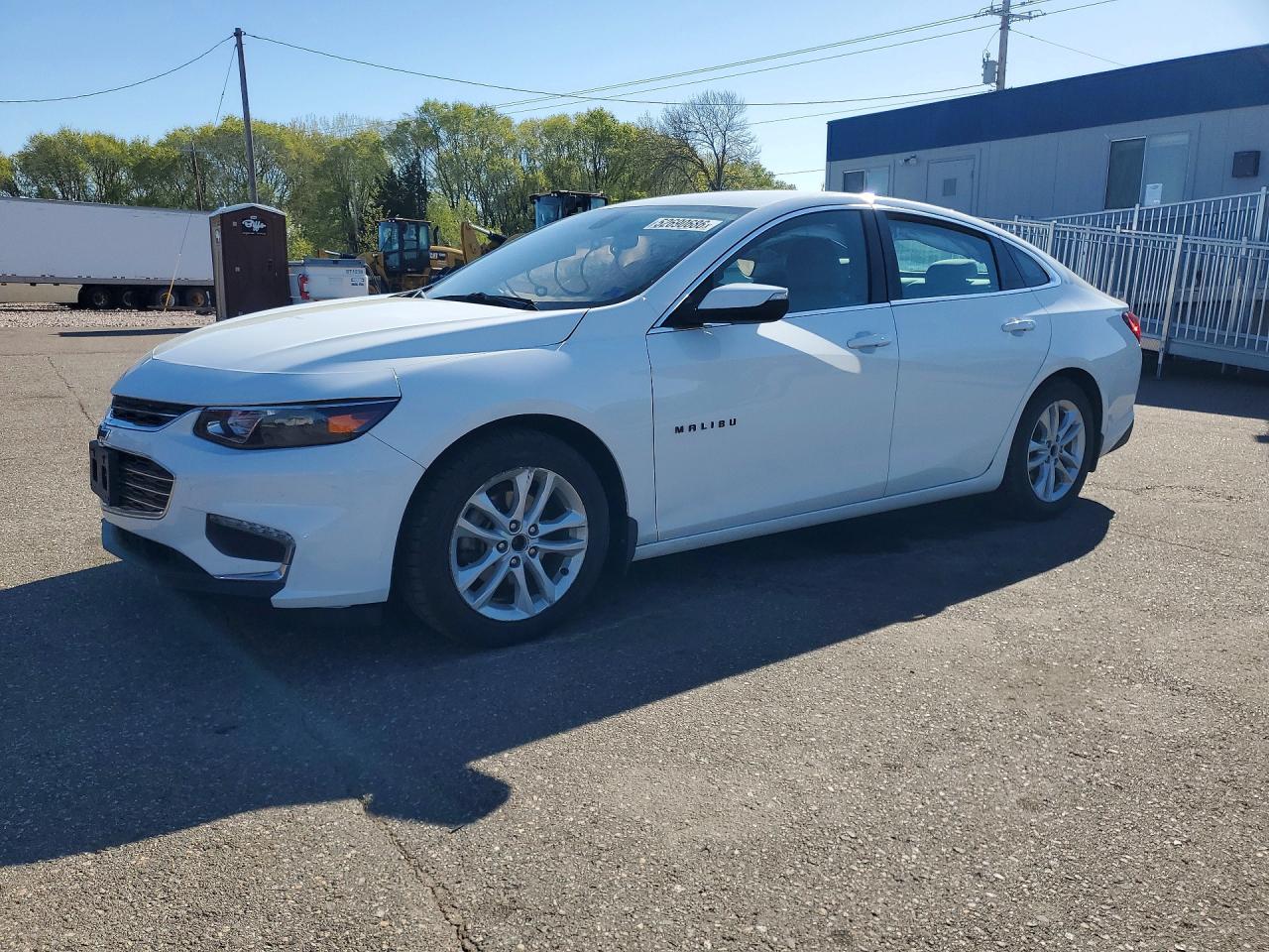 Salvage Chevrolet Malibu Image