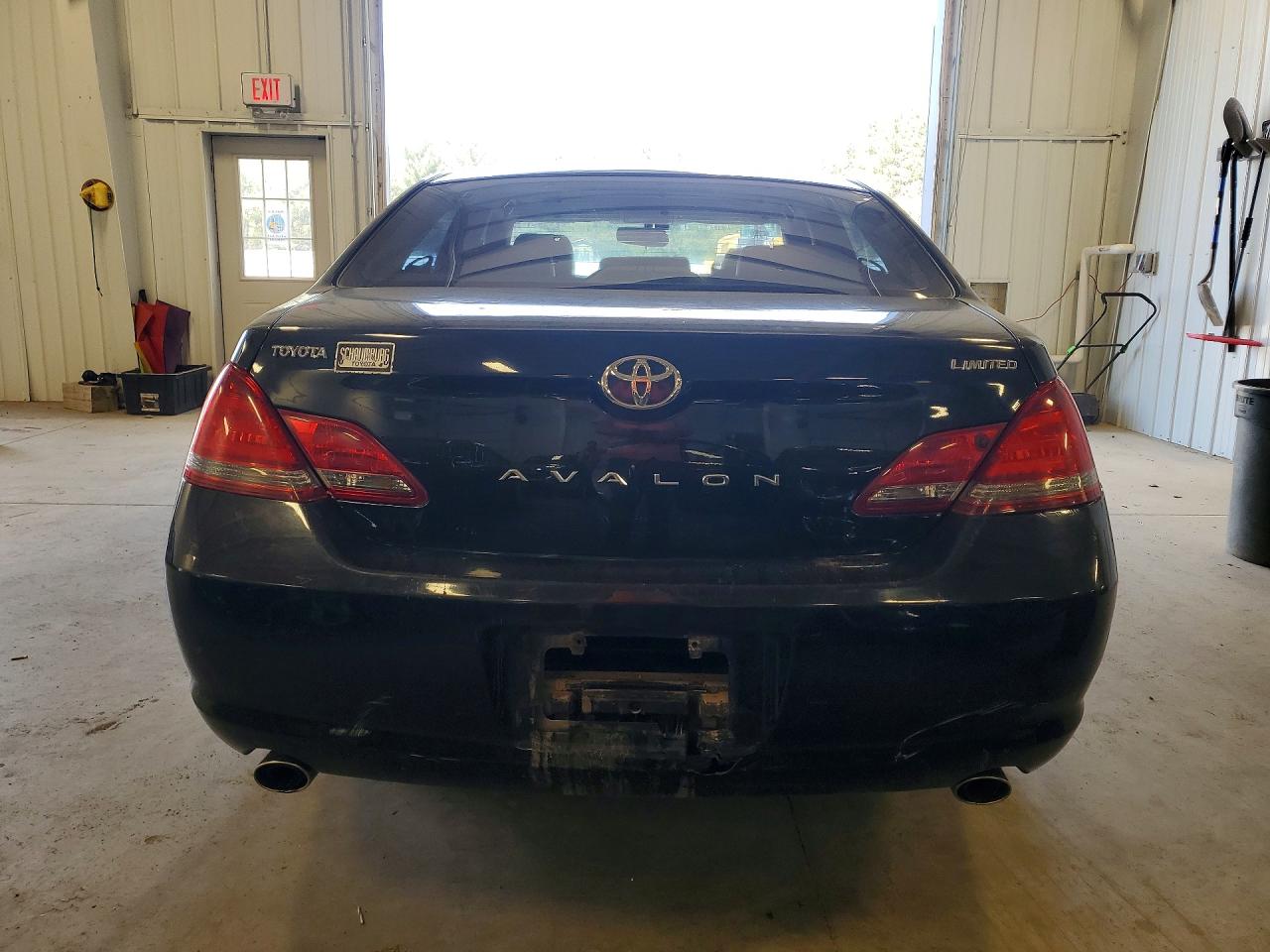 Toyota Avalon Limited
