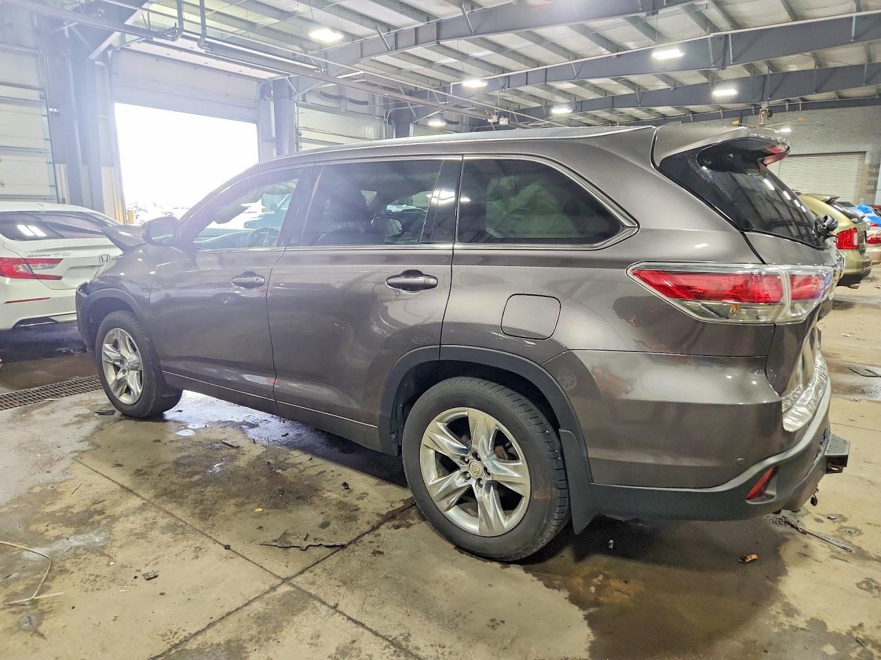 Toyota Highlander Limited Platinum