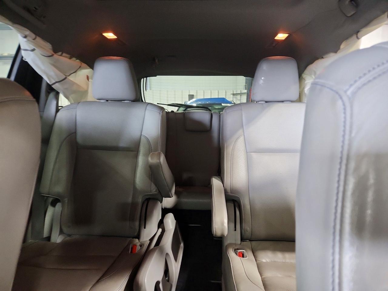 Toyota Highlander Limited Platinum