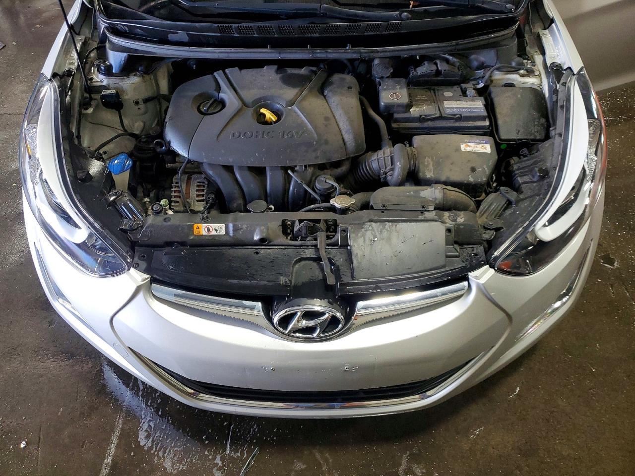 Hyundai ELANTRA Se