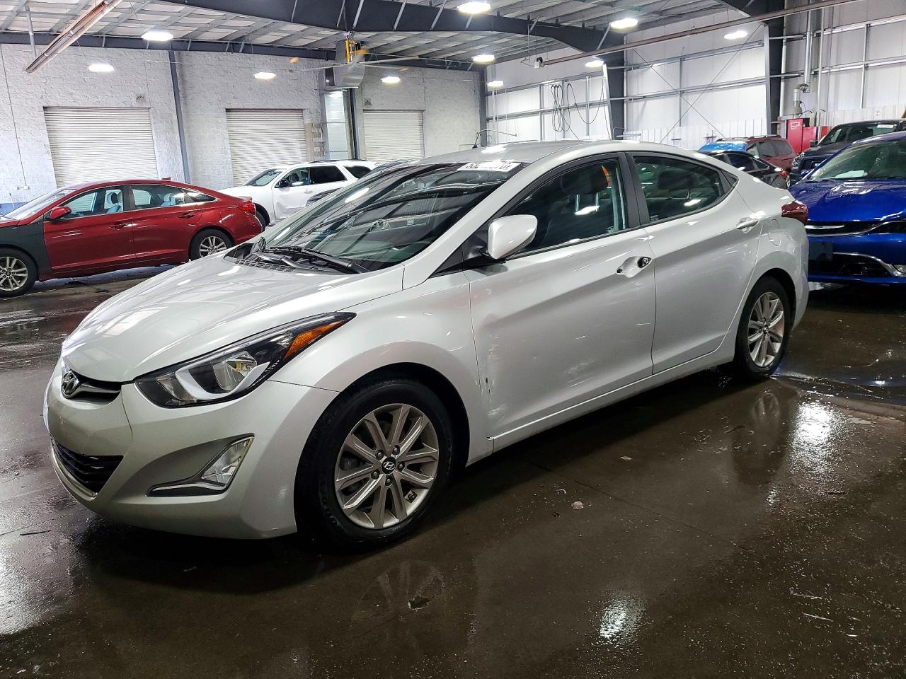 Salvage Hyundai ELANTRA Image