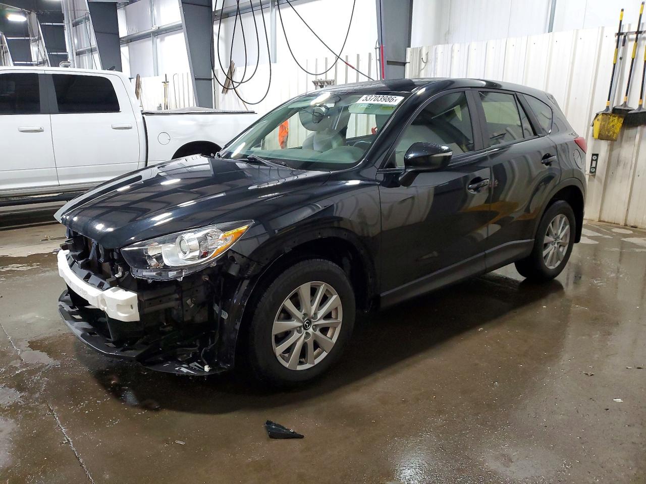 Salvage Mazda Cx Image