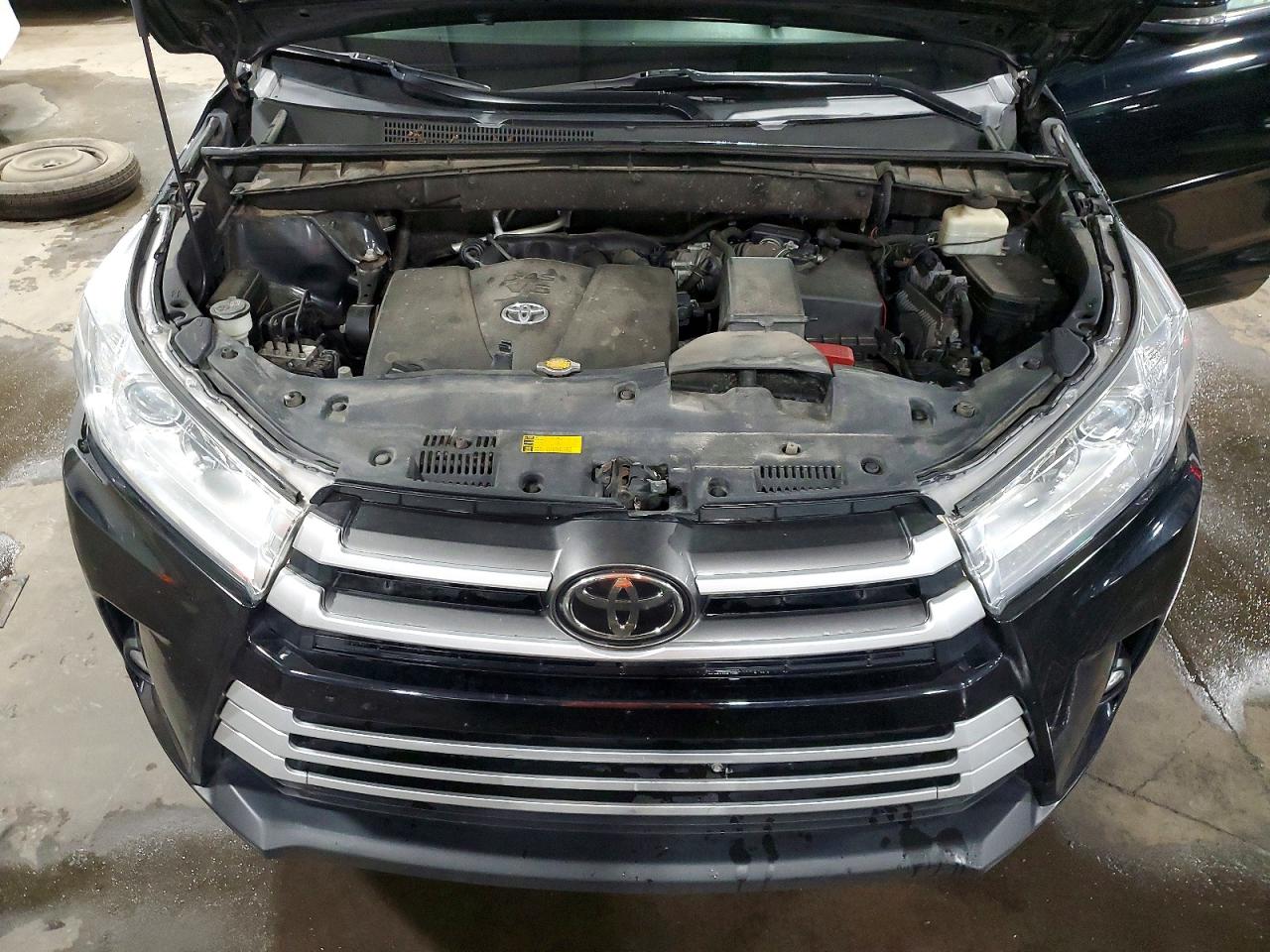 Toyota Highlander Xle