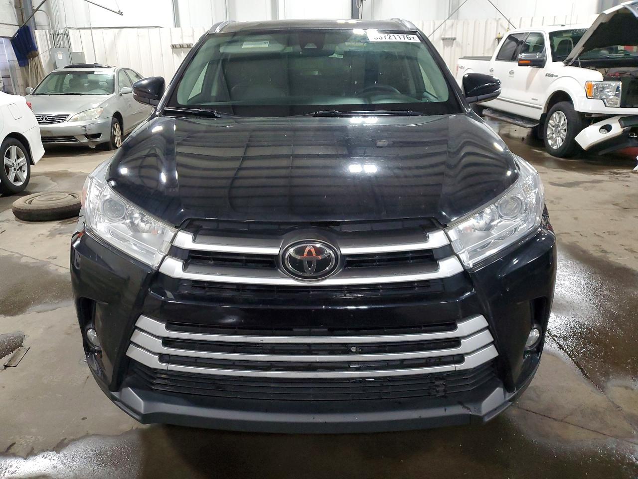 Toyota Highlander Xle
