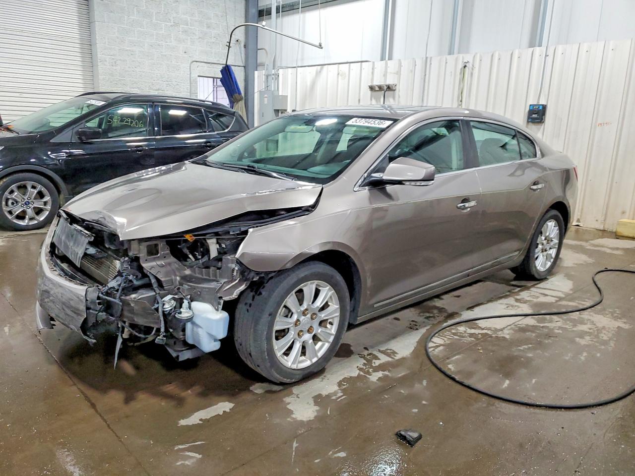 Salvage Buick LaCrosse Image