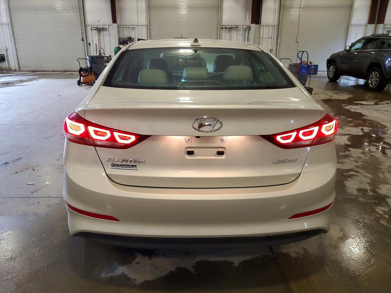 Hyundai ELANTRA Limited