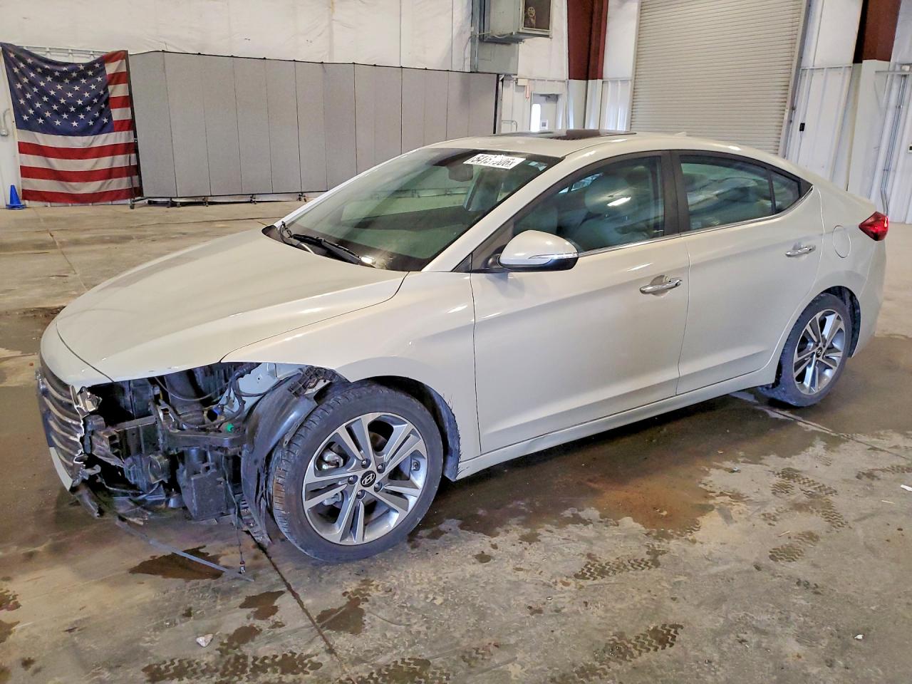 Salvage Hyundai ELANTRA Image