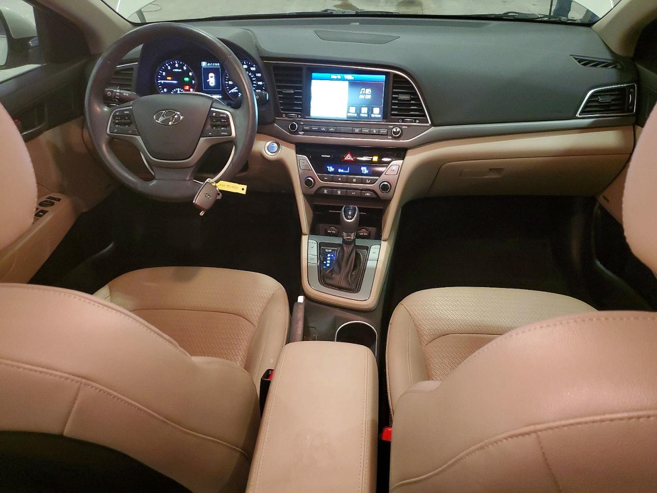 Hyundai ELANTRA Limited