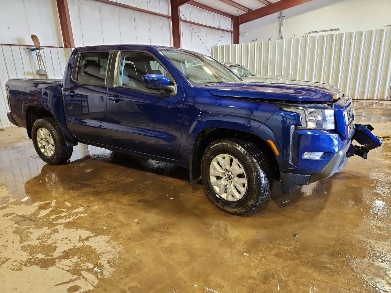 Nissan Frontier Sv