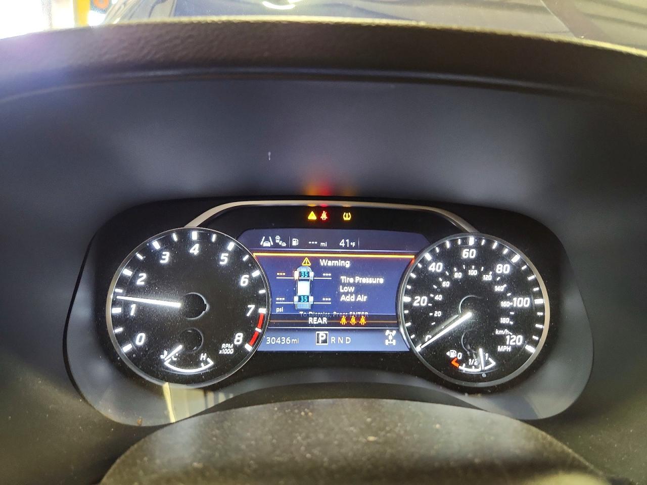 Nissan Frontier Sv