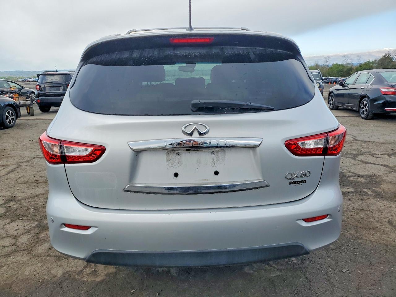 INFINITI Qx