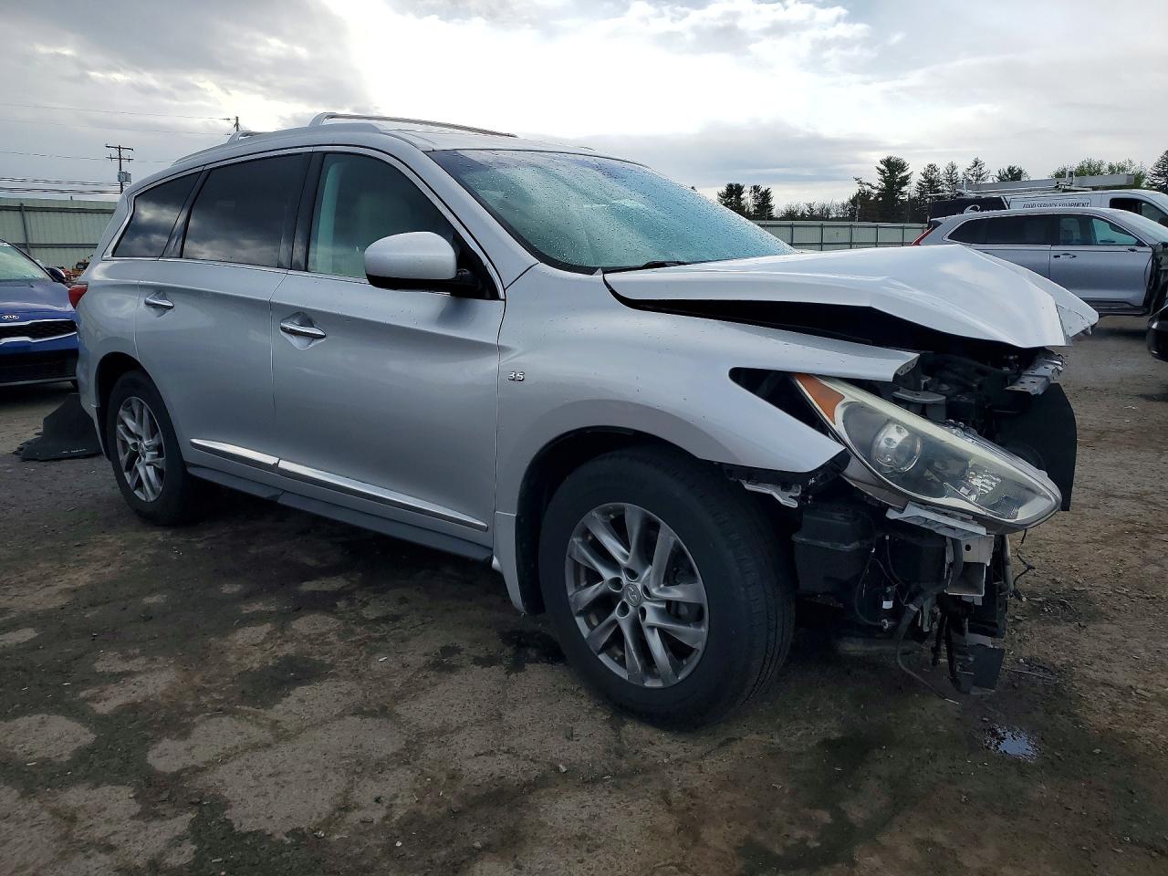 INFINITI Qx