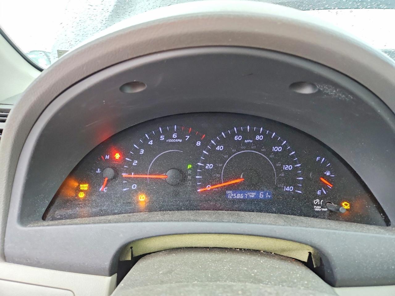 Toyota Camry Le