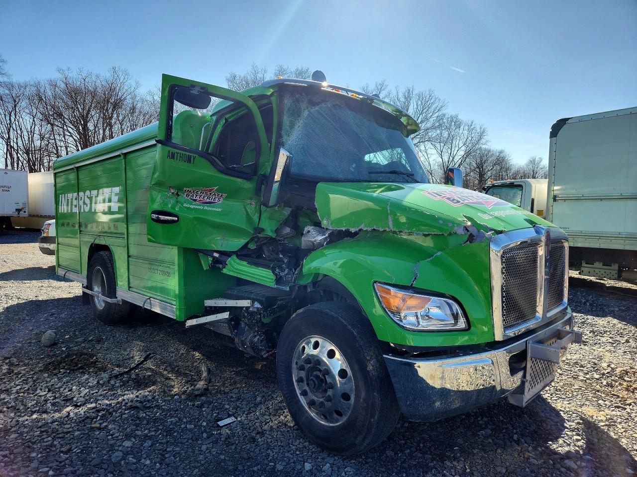 Salvage Kenworth Construction Image
