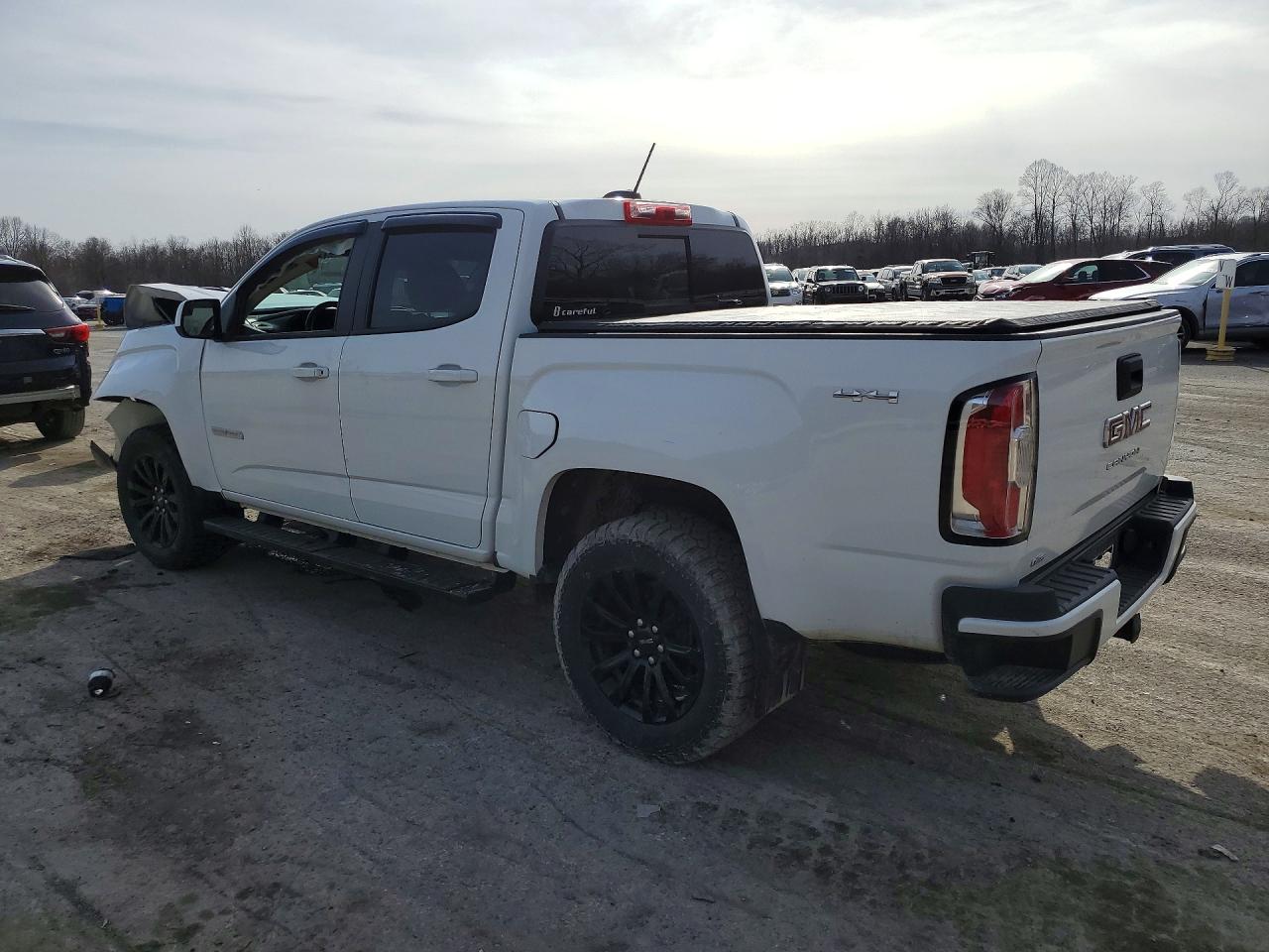 GMC Canyon Elevation