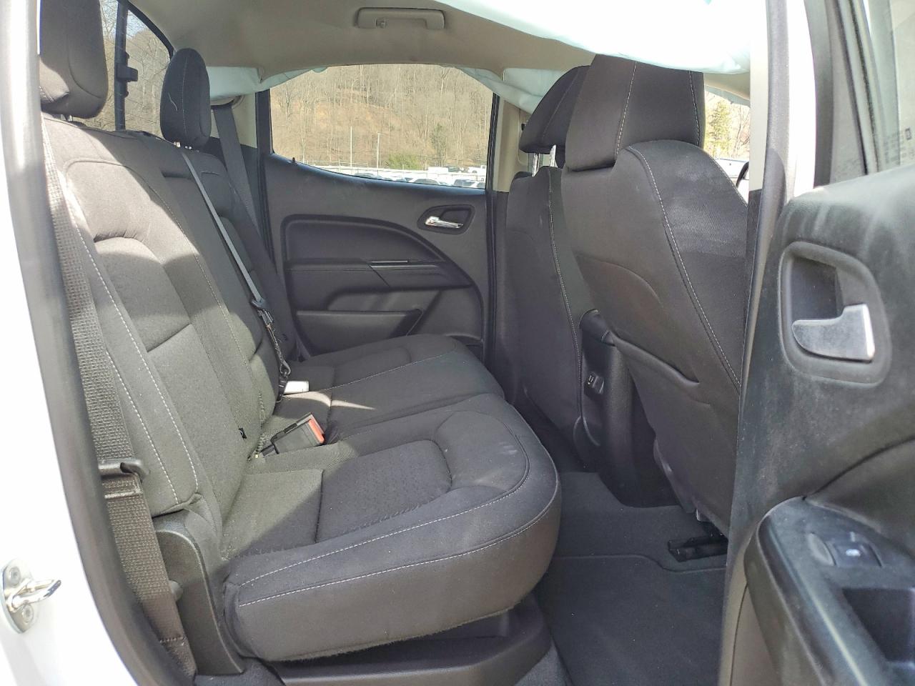 GMC Canyon Elevation