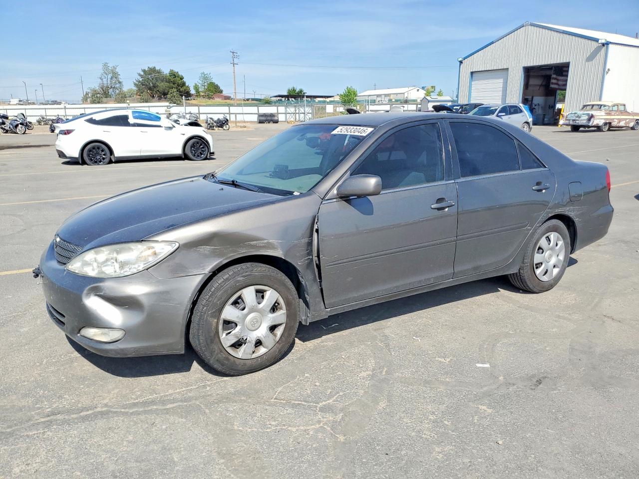Salvage Toyota Camry Image