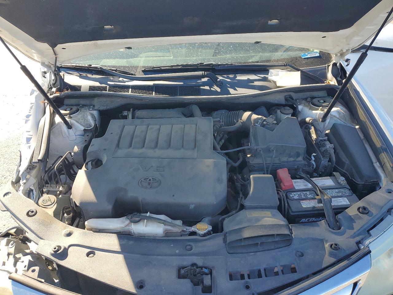 Toyota Camry Xle V6