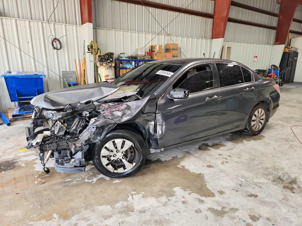 Salvage Honda Accord Image