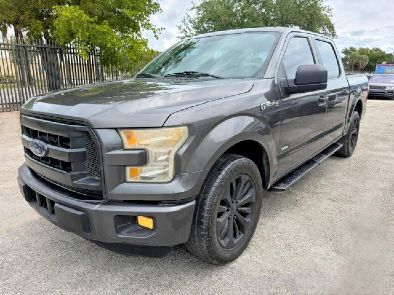 Salvage Ford F-150 Image