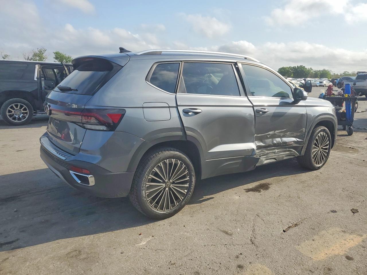 Volkswagen Taos Se