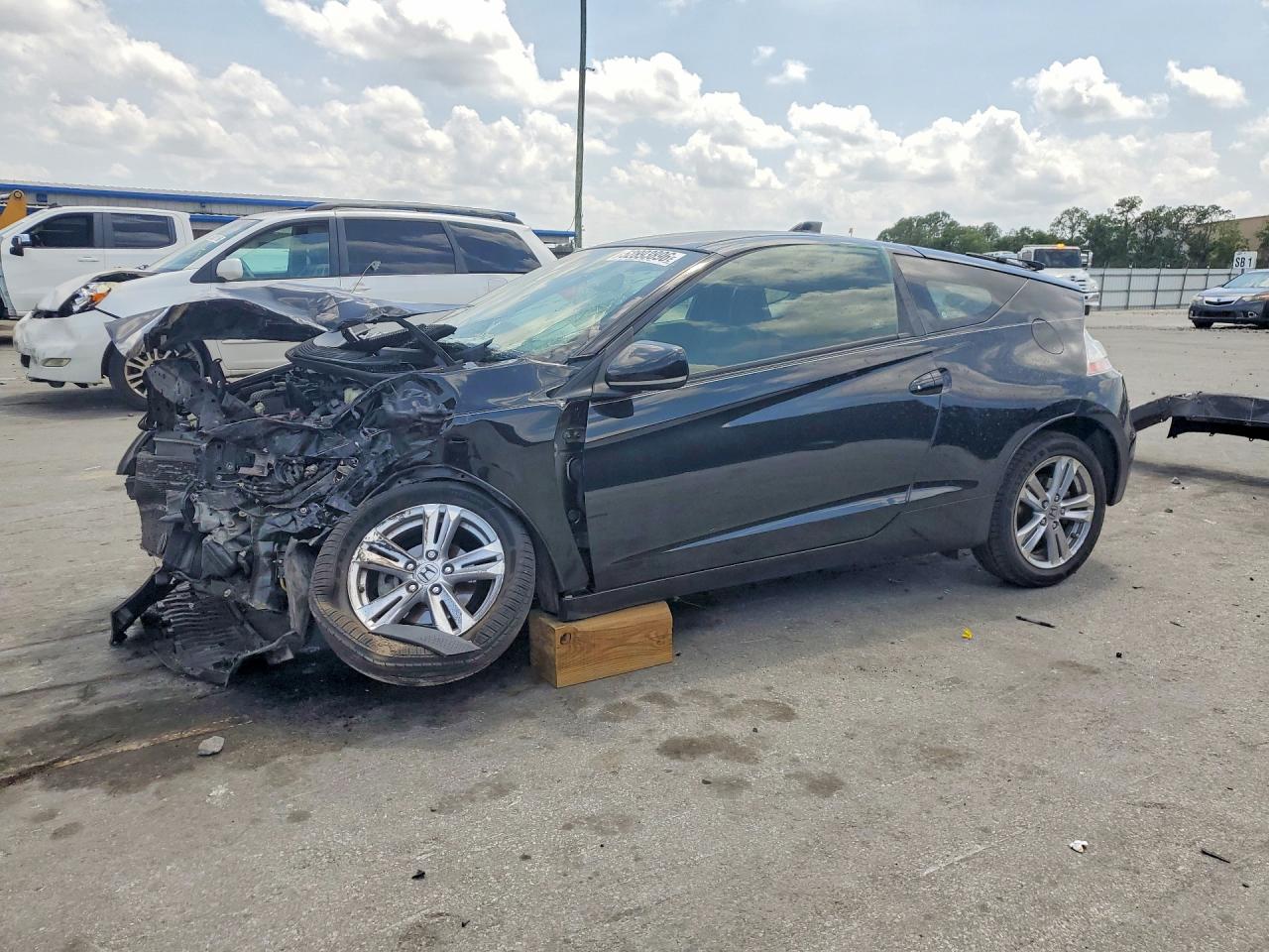 Salvage Honda Crz Image