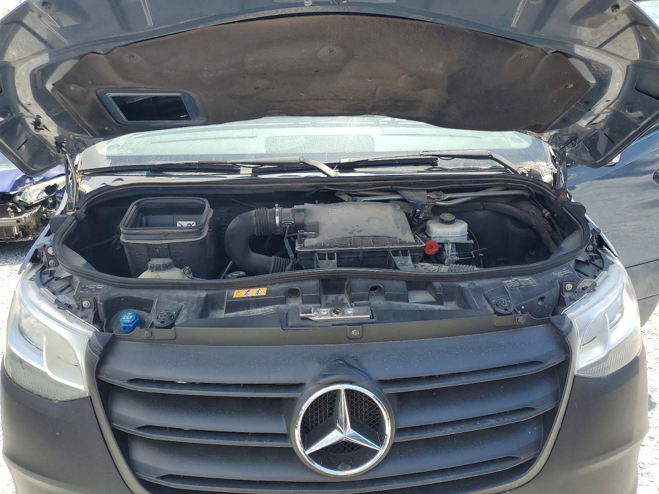 Mercedes-Benz Sprinter 2500