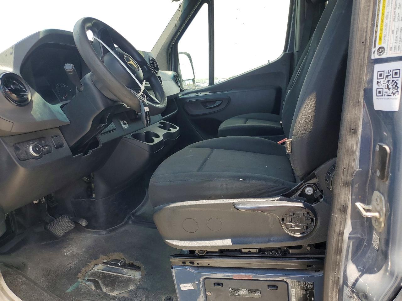 Mercedes-Benz Sprinter 2500