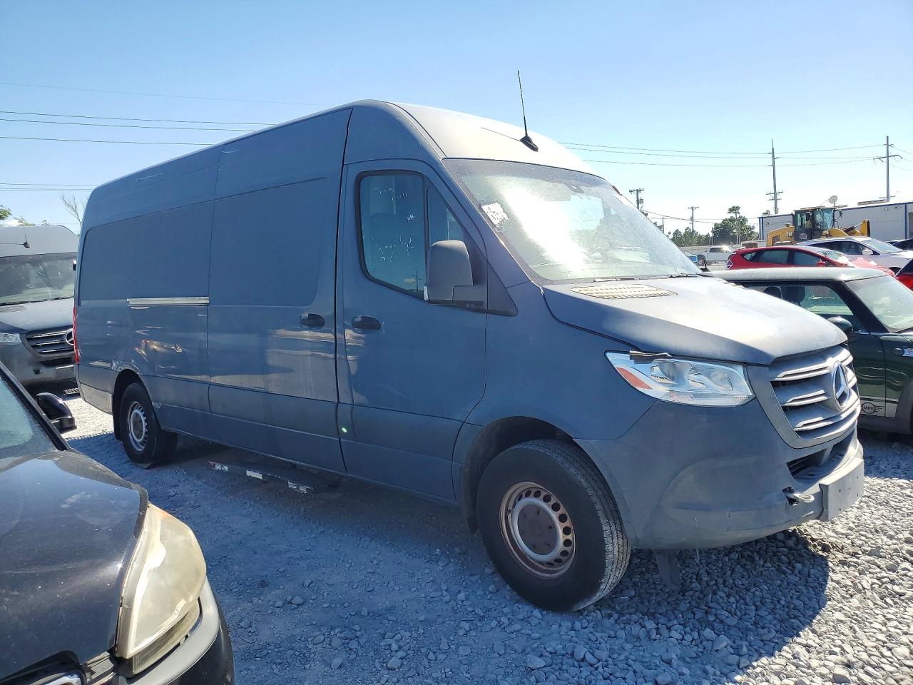 Mercedes-Benz Sprinter 2500