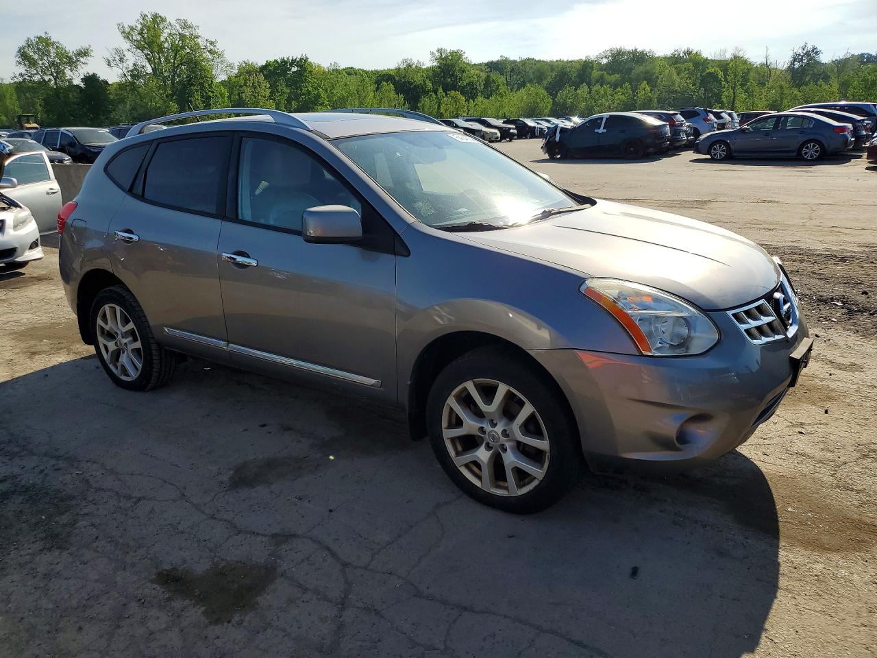 Nissan Rogue