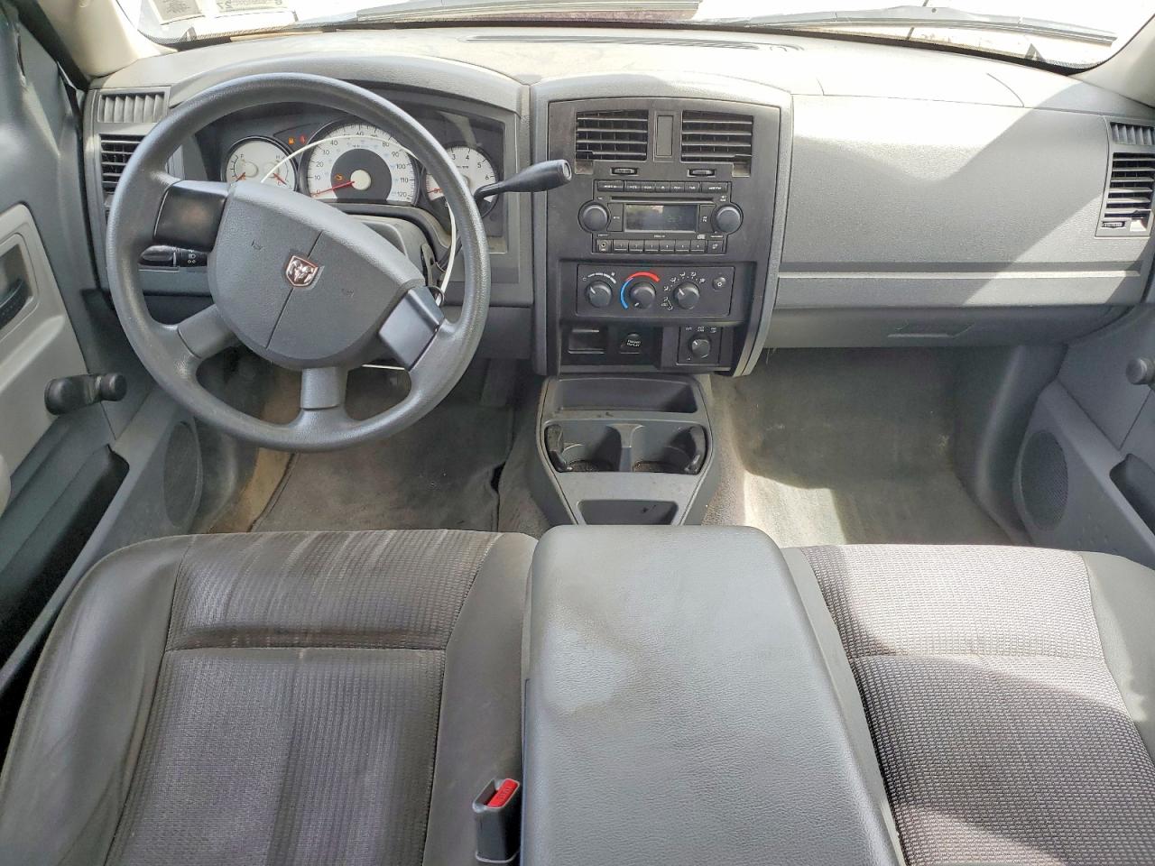Dodge Dakota Quad