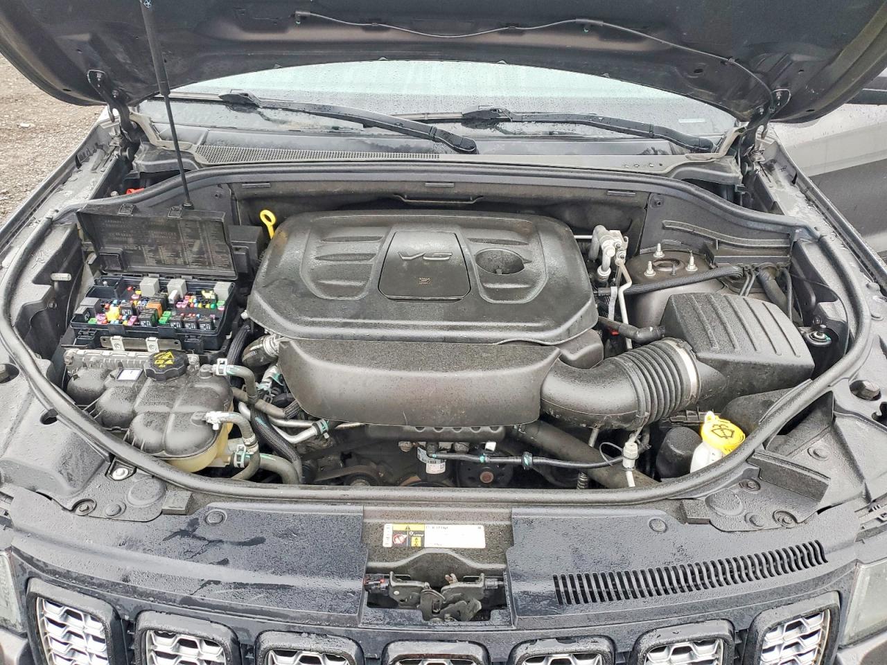 Jeep Grand Cherokee Laredo